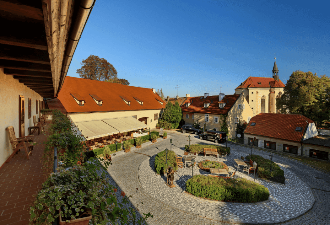 Hradčany 275 — fotografie 3